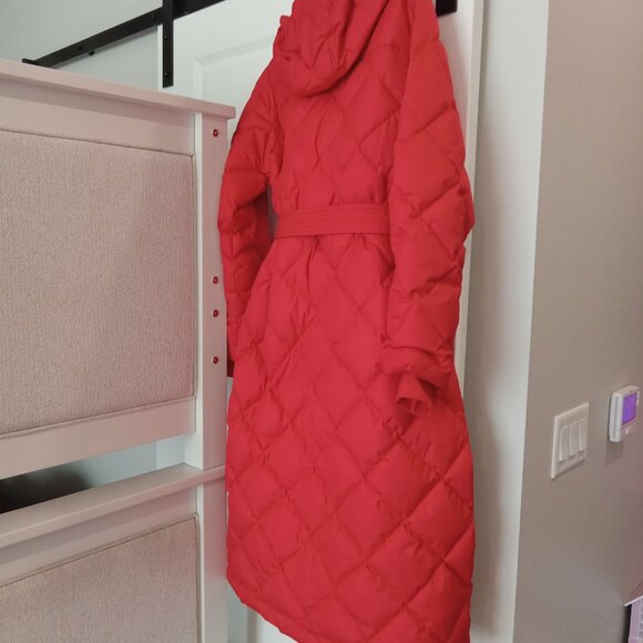 NEW BRIGHT RED Long Quilted Belted Athleta Boulevard Puffer Coat - Picture 4 of 6